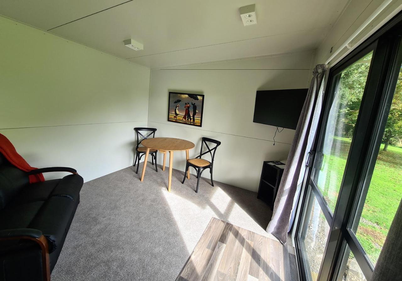 Tiny Home @ Matai Huka Paraparaumu Eksteriør billede