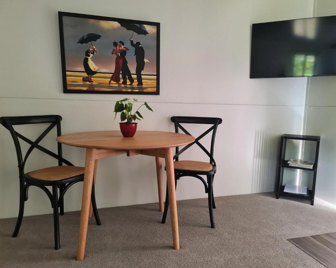 Tiny Home @ Matai Huka Paraparaumu Eksteriør billede